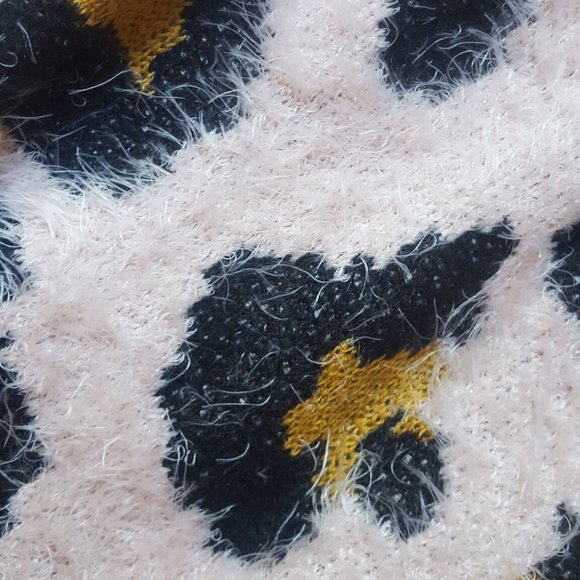 Pink Leopard print long sleeve pullover sweater for women super soft loose fit - Picture 3 of 4